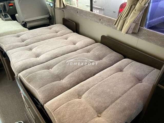 Toyota Coaster 1997 thumbnail 8