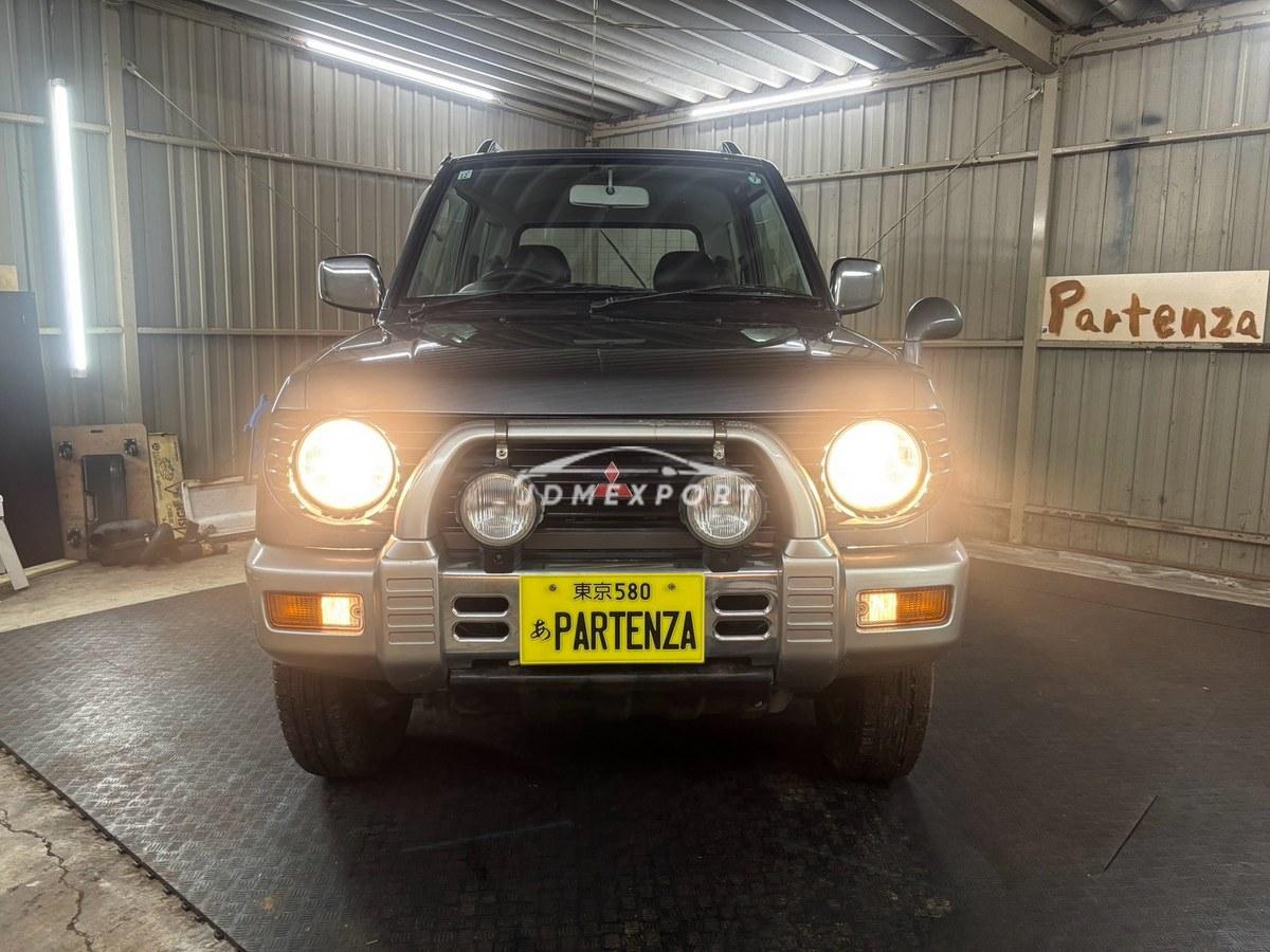 Mitsubishi Pajero Mini 1997 thumbnail 4