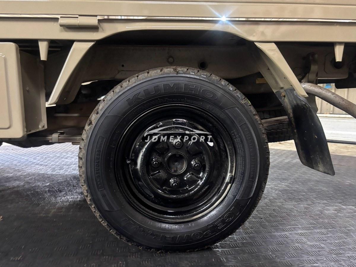 Mitsubishi Minicab Truck 1991 thumbnail 45
