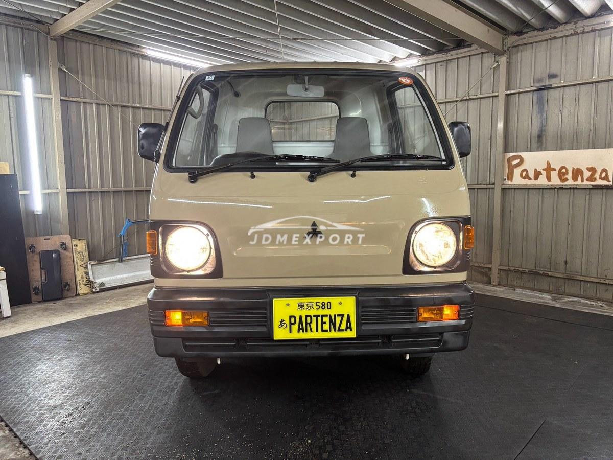 Mitsubishi Minicab Truck 1991 thumbnail 6