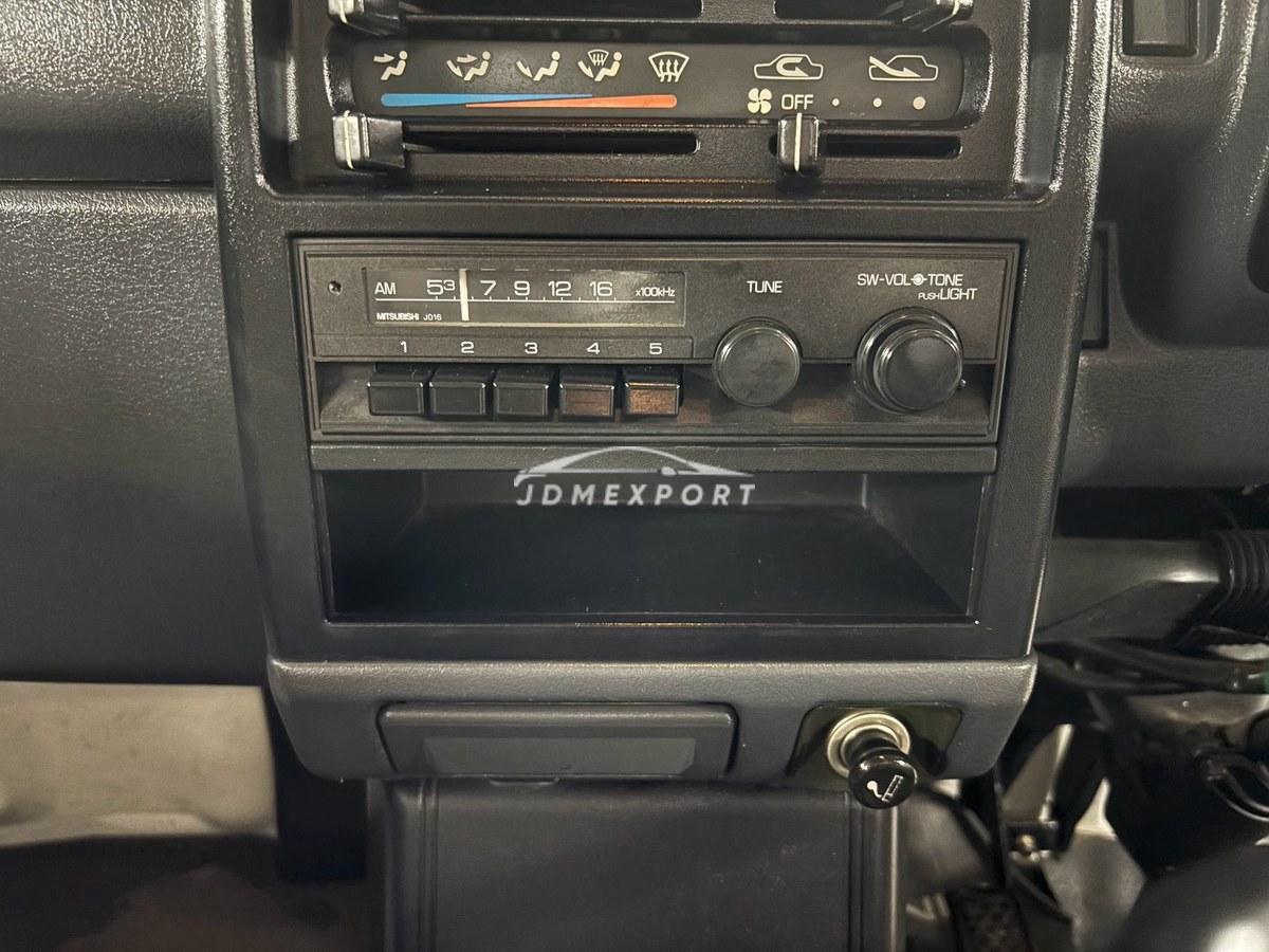 Mitsubishi Minicab Truck 1991 thumbnail 33