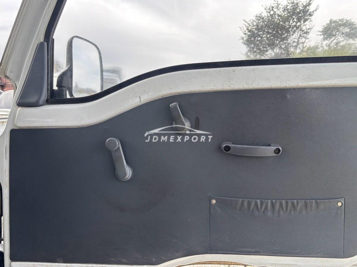 Subaru Sambar Truck 1993 thumbnail 40