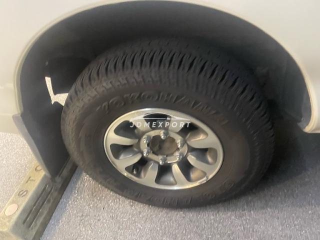 Mitsubishi Delica Spacegear 2001 thumbnail 20