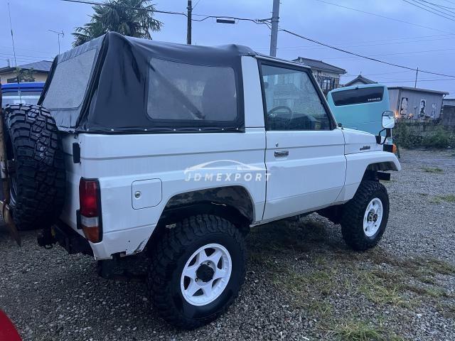 Toyota Land Cruiser 70 1997 thumbnail 7