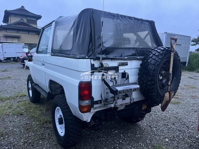 Toyota Land Cruiser 70 1997 thumbnail 2