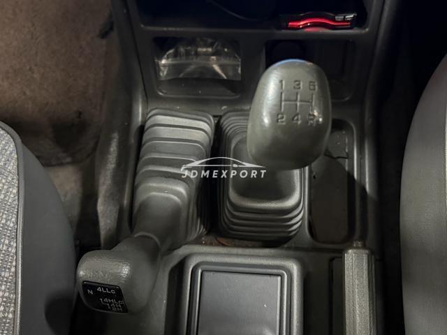 Mitsubishi Pajero 1994 thumbnail 16