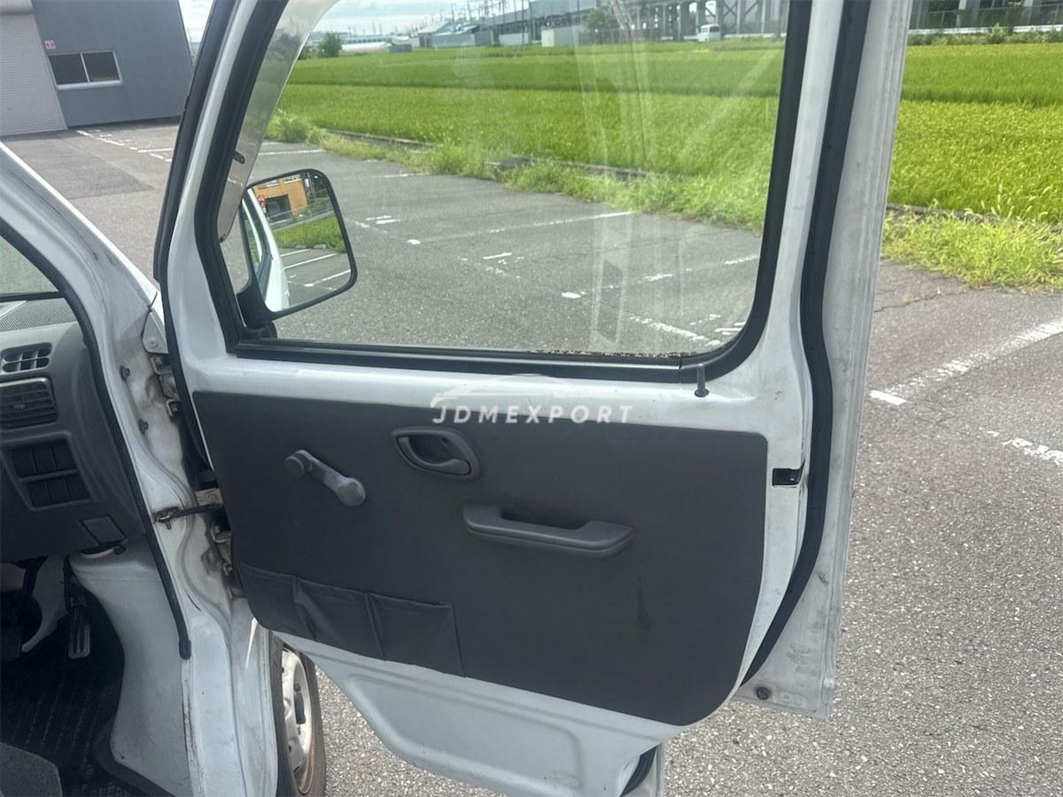Suzuki Carry Truck 2001 thumbnail 23