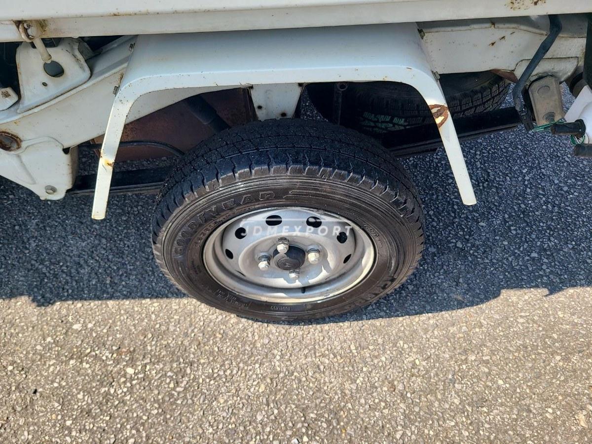 Daihatsu Hijet Truck 2001 thumbnail 21