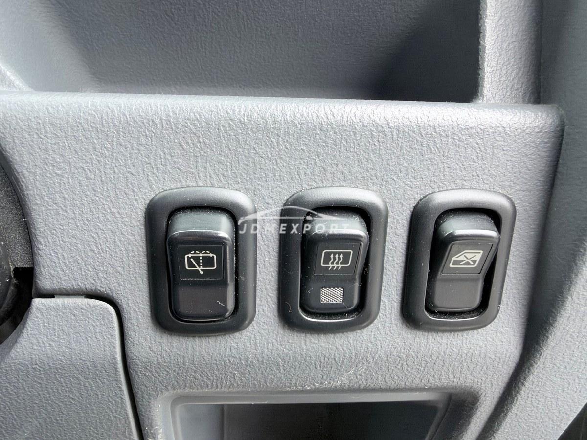 Daihatsu Naked 1999 thumbnail 33