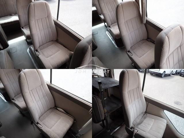 Toyota Coaster 1993 thumbnail 19
