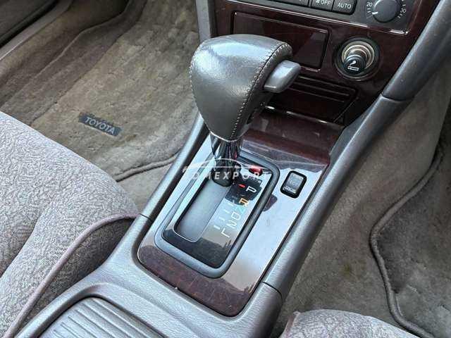 Toyota Mark II 1997 thumbnail 22