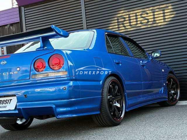 Nissan Skyline 2001 thumbnail 10