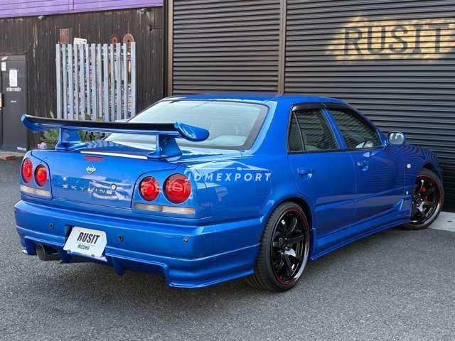 Nissan Skyline 2001 thumbnail 3