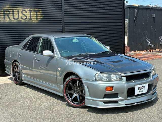 Nissan Skyline 2000 thumbnail 2