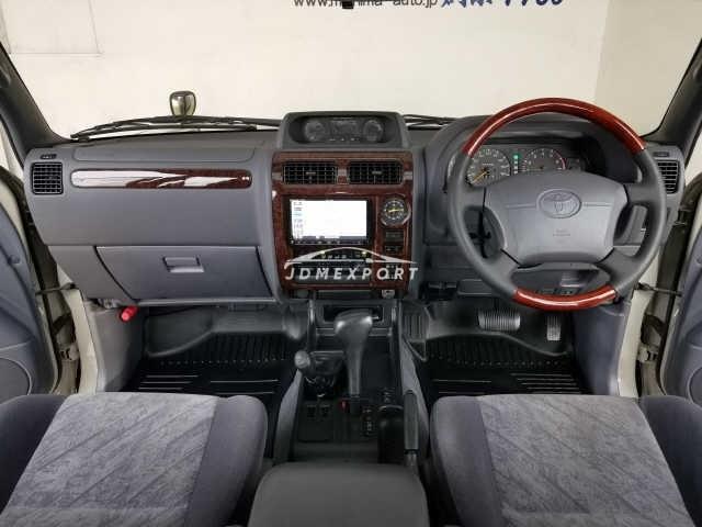 Toyota Land Cruiser Prado 1996 thumbnail 25