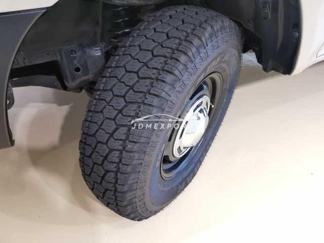 Toyota Land Cruiser Prado 1996 thumbnail 17