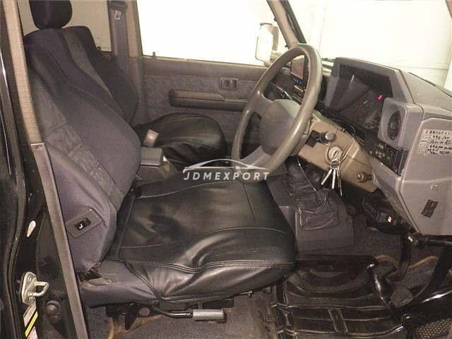 Toyota Land Cruiser 1999 thumbnail 8