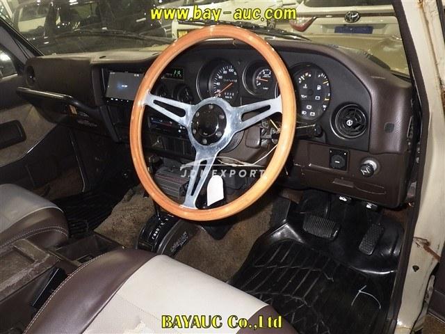 Toyota Land Cruiser 1987 thumbnail 3
