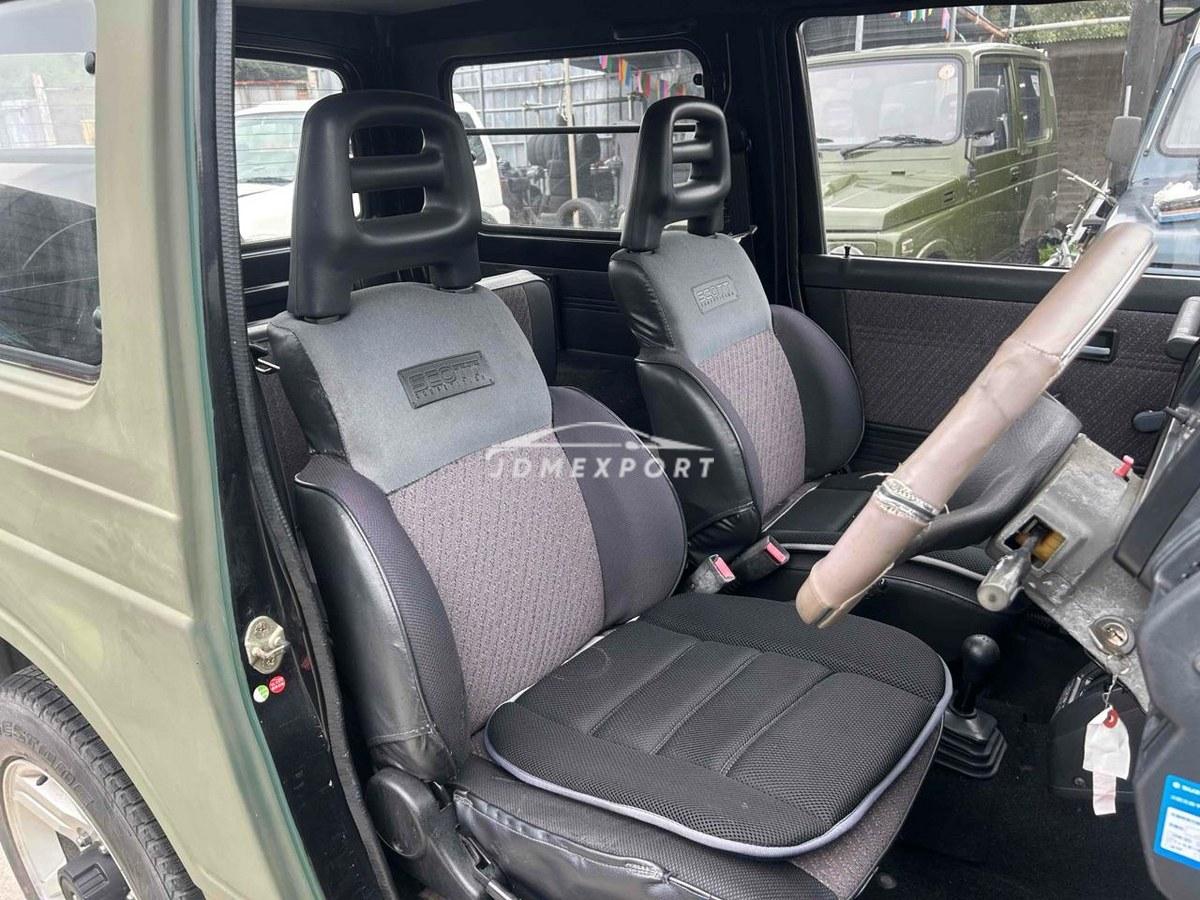 Suzuki Jimny 1992 thumbnail 9