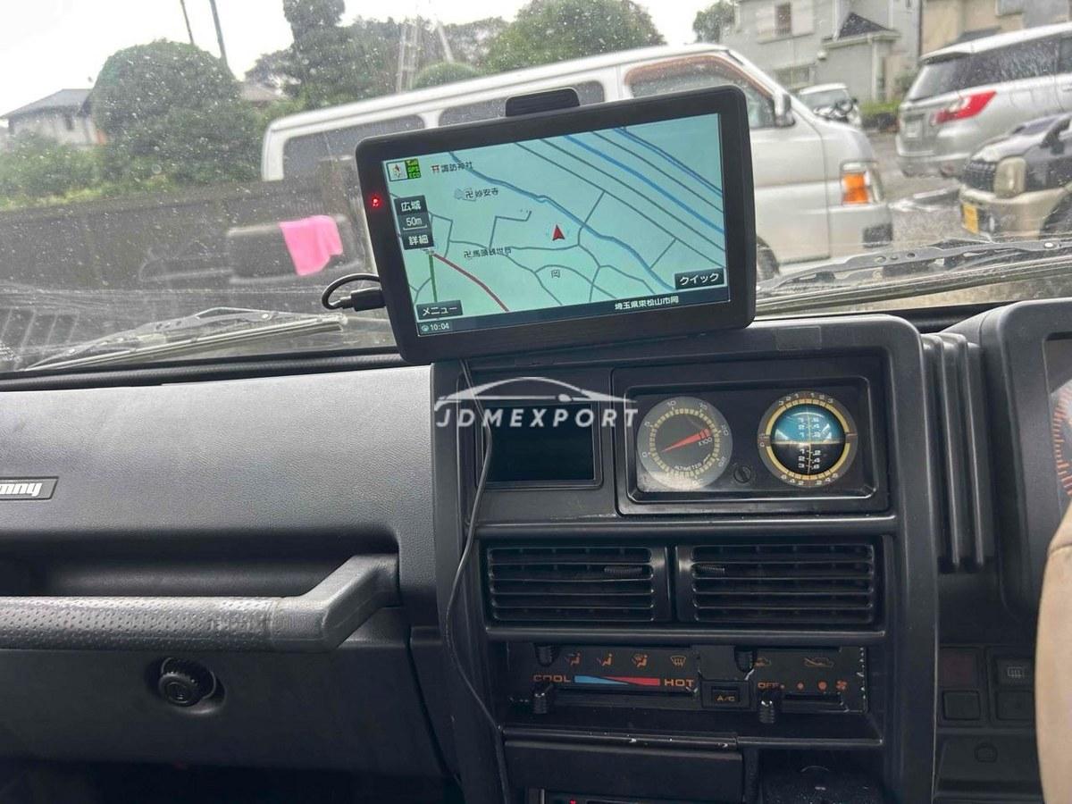 Suzuki Jimny 1992 thumbnail 4