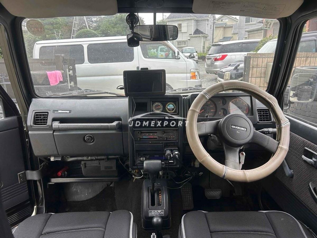 Suzuki Jimny 1992 thumbnail 2