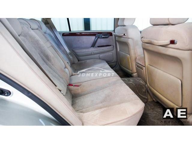 Toyota Crown Estate 2000 thumbnail 7