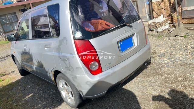 Mitsubishi Mirage 2000 thumbnail 4