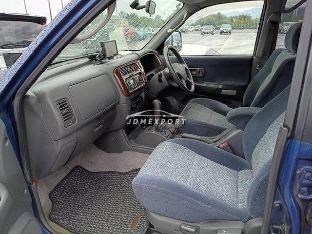 Mitsubishi challenger 1998 thumbnail 3