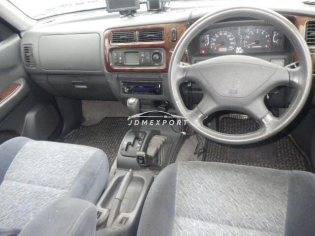 Mitsubishi challenger 1998 thumbnail 6
