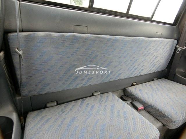 Toyota Hilux 2001 thumbnail 13