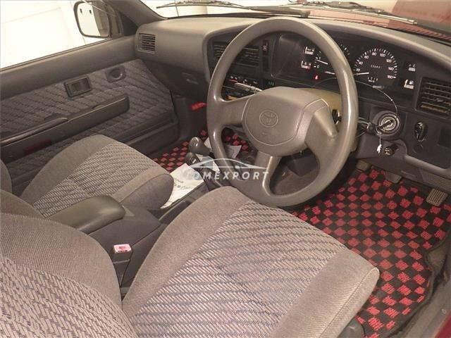Toyota Hilux 1995 thumbnail 4