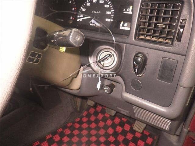 Toyota Hilux 1995 thumbnail 9
