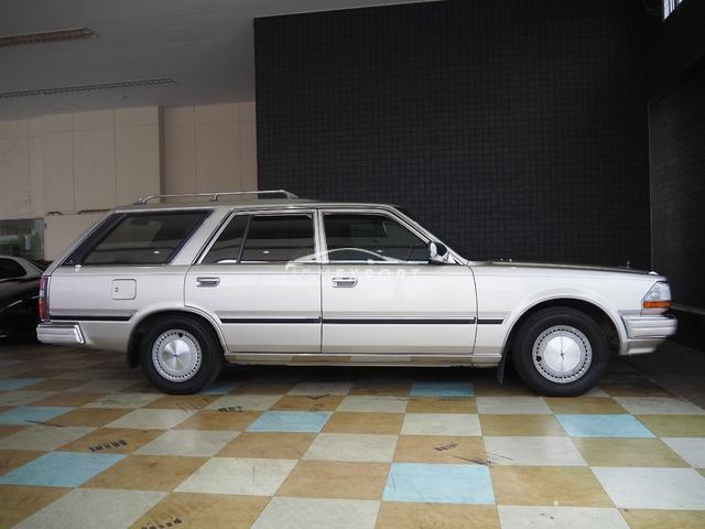 Nissan Gloria Wagon 1996 thumbnail 4