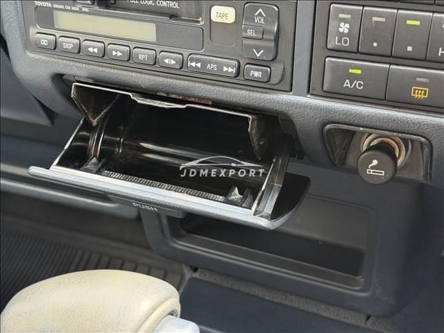 Toyota Crown Van 1996 thumbnail 12