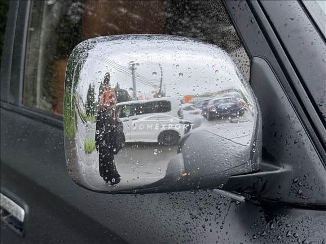 Toyota Land Cruiser Prado 2000 thumbnail 31