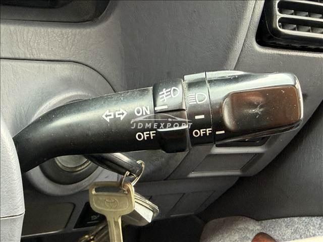 Toyota Land Cruiser Prado 2000 thumbnail 29