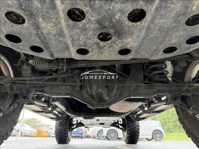 Toyota Land Cruiser Prado 2000 thumbnail 45