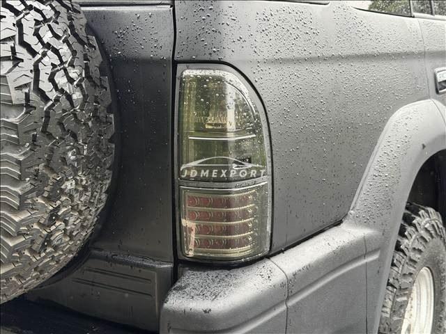 Toyota Land Cruiser Prado 2000 thumbnail 36