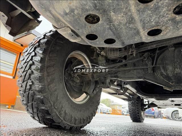 Toyota Land Cruiser Prado 2000 thumbnail 46
