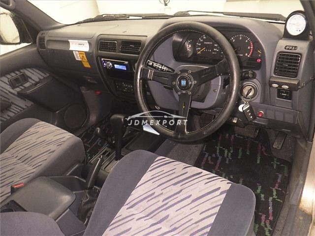 Toyota Land Cruiser Prado 1997 thumbnail 6