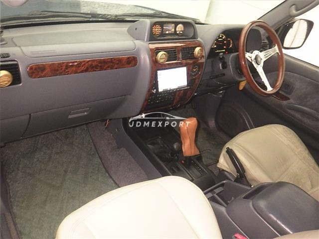 Toyota Land Cruiser Prado 2000 thumbnail 7