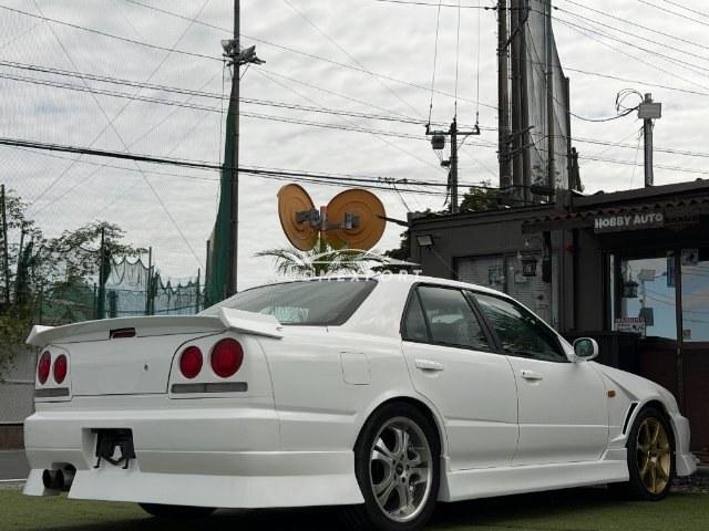 Nissan Skyline 1998 thumbnail 2