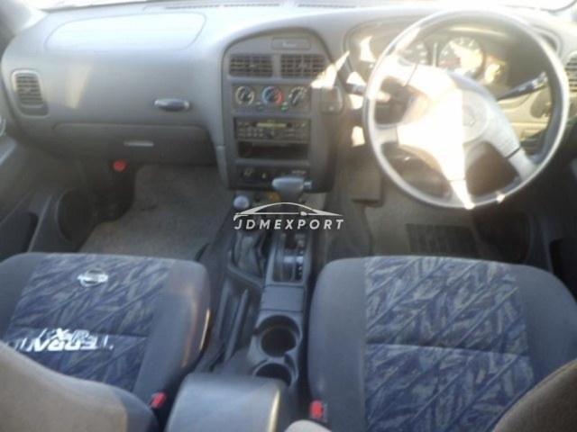 Nissan Terrano 1997 thumbnail 4
