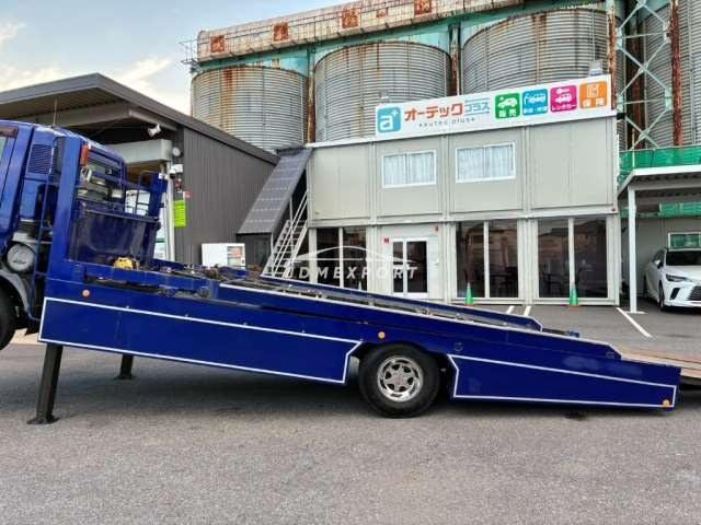 Mitsubishi Fuso Fighter 2000 thumbnail 8