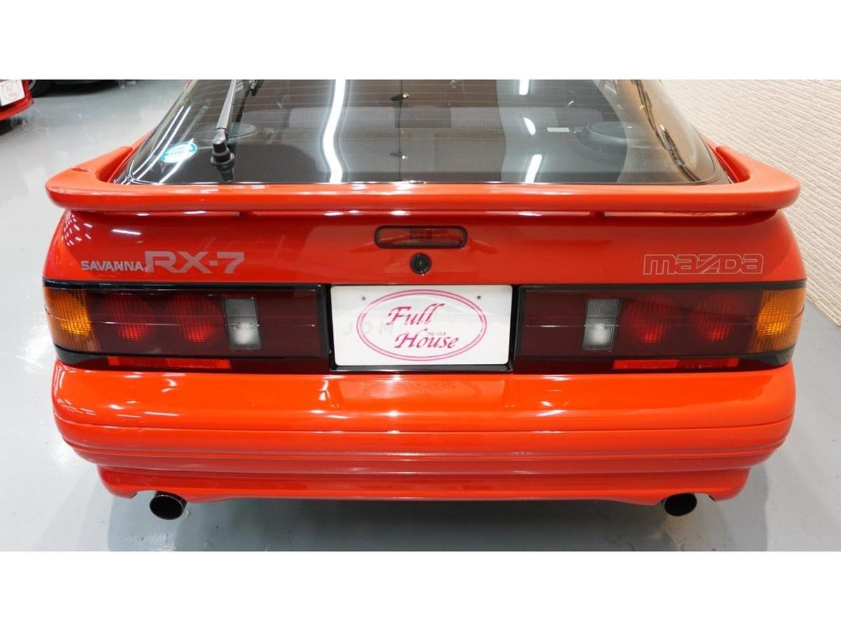 Mazda Savanna RX-7 1991 thumbnail 7