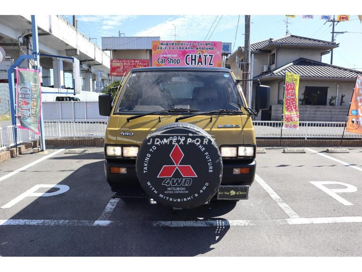 Mitsubishi Delica Starwagon 1989 thumbnail 2