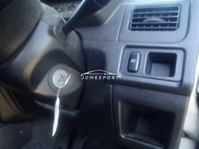 Mitsubishi Pajero Mini 2001 thumbnail 25