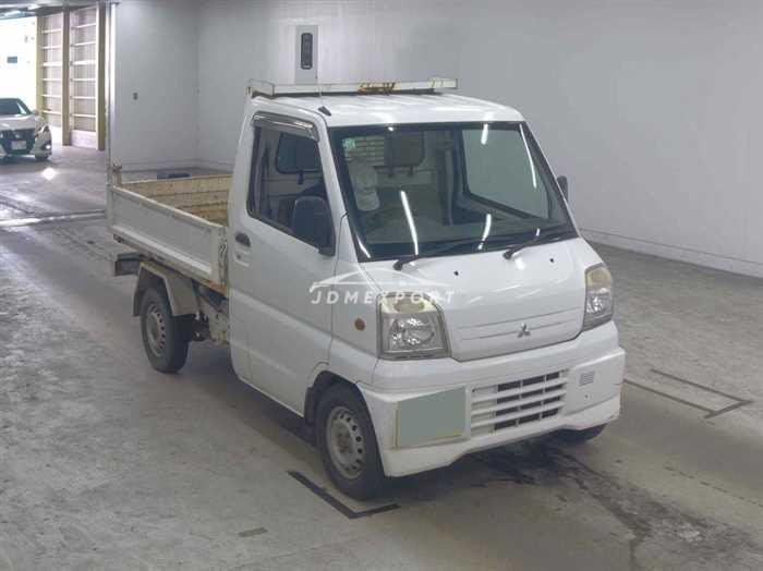 Mitsubishi Minicab Truck 2000 photo 1