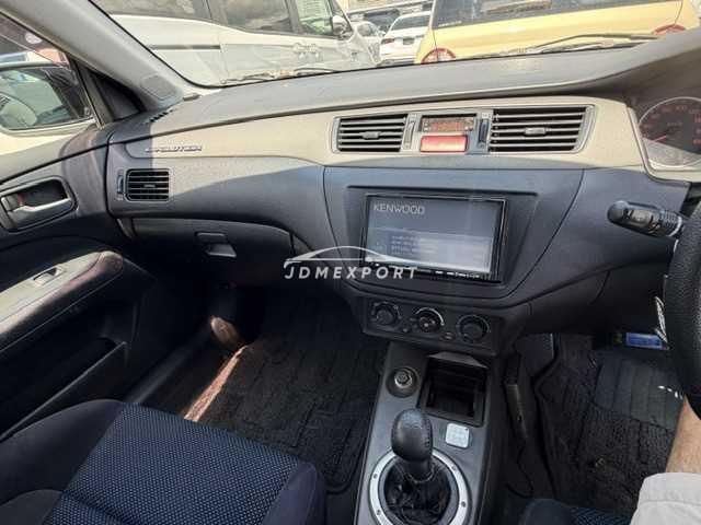 Mitsubishi Lancer Evolution VII 2001 thumbnail 11