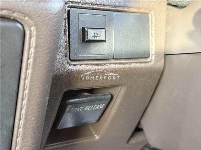 Toyota Mark II Wagon 1990 thumbnail 4